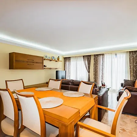 Am Beach Apartment Torrevieja Exterior photo